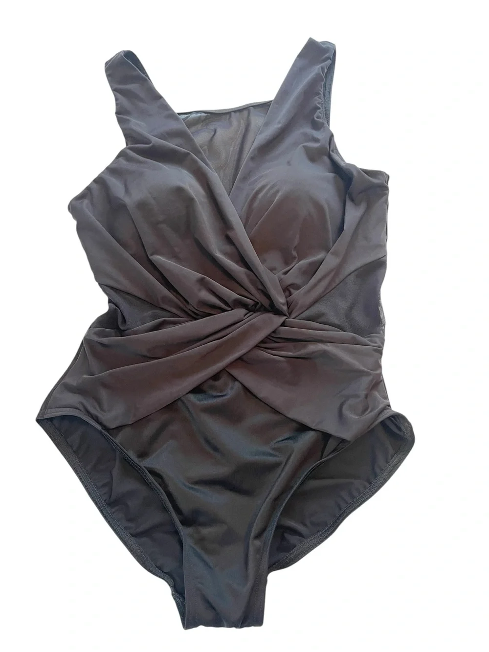 Miraclesuit this illusionists